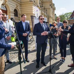 zdjecie w liście aktualnosci