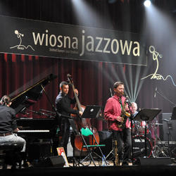 zdjecie w liście aktualnosci