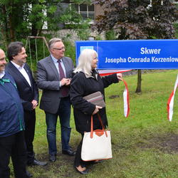 zdjecie w liście aktualnosci