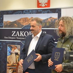 zdjecie w liście aktualnosci